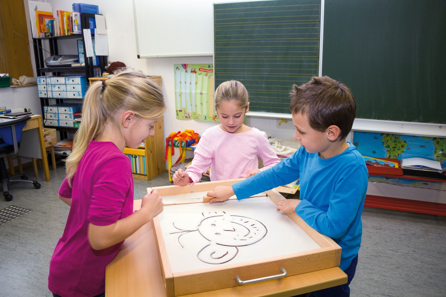 Bac à sable de table grand (65 x 50 x 5 cm) -- 102201