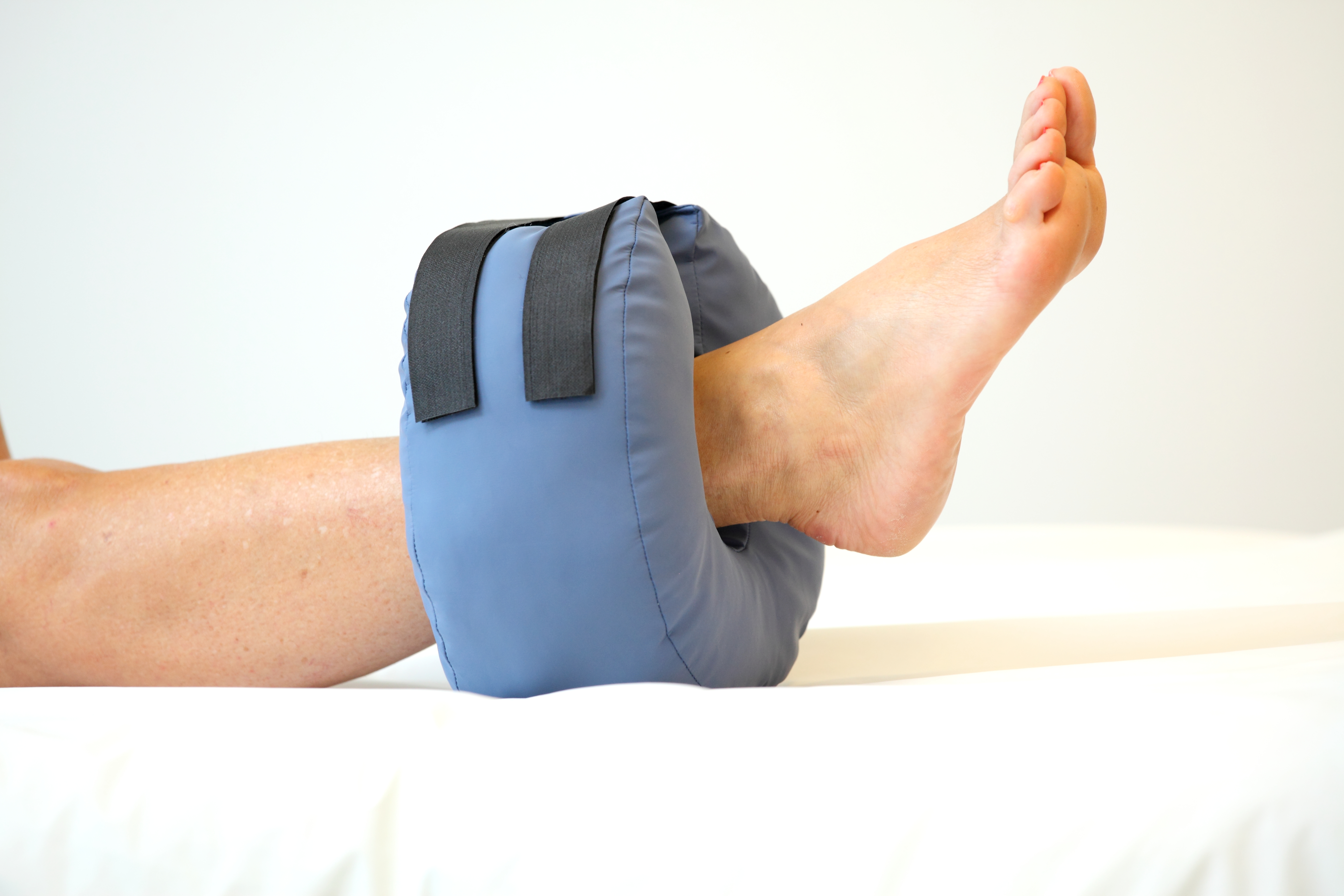 Protection du talon en fibres creuses
