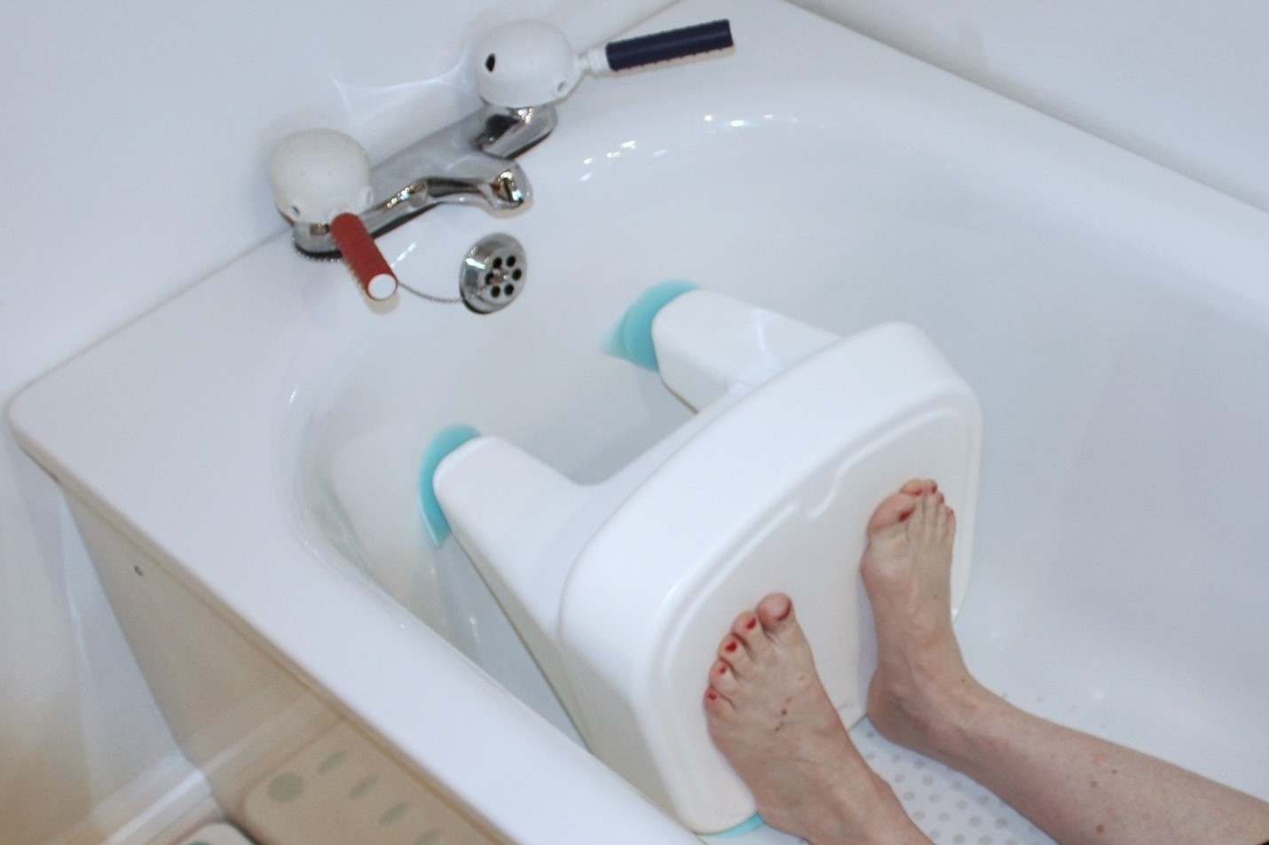 Retrécisseur de baignoire